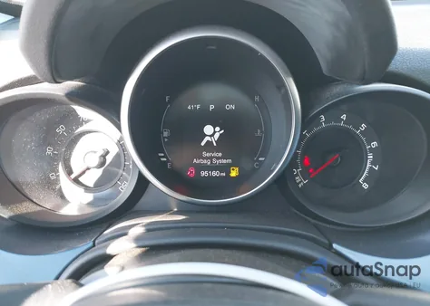 2018 Fiat 500X Blue Sky Edition Fwd z USA, uszkodzony, nr VIN ZFBCFXAB3JP678998